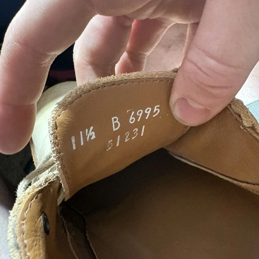 Allen Edmonds pre owned